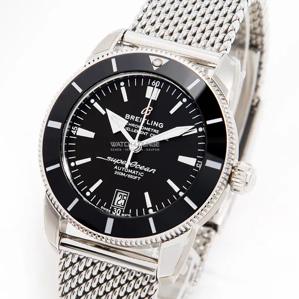 14513_watchlounge_lo_1.jpg