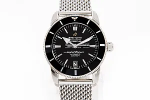 14515_watchlounge_lo.jpg