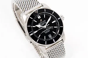 14516_watchlounge_lo.jpg