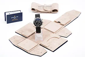 14548_watchlounge_lo.jpg