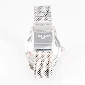 14558_watchlounge_lo.jpg
