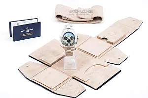 14584_watchlounge_lo.jpg