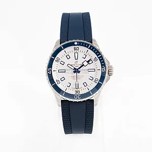 14587_watchlounge_lo.jpg
