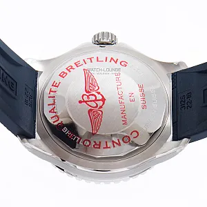 14592_watchlounge_lo.jpg