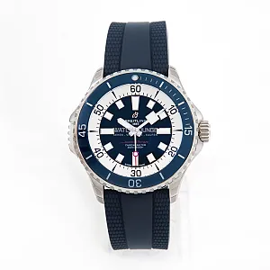 14599_watchlounge_lo.jpg