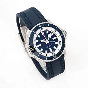 14600_watchlounge_lo.jpg