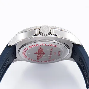 14602_watchlounge_lo.jpg