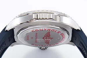 14603_watchlounge_lo.jpg