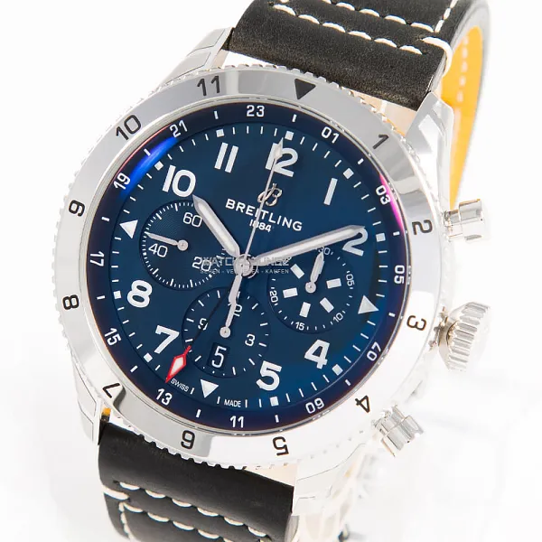 14621_watchlounge_lo_1.jpg
