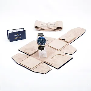 14632_watchlounge_lo.jpg