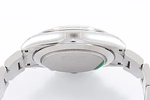 14639_watchlounge_lo.jpg