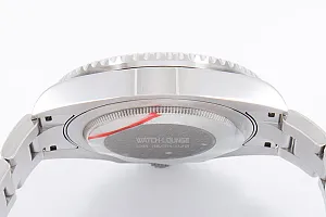14652_watchlounge_lo.jpg