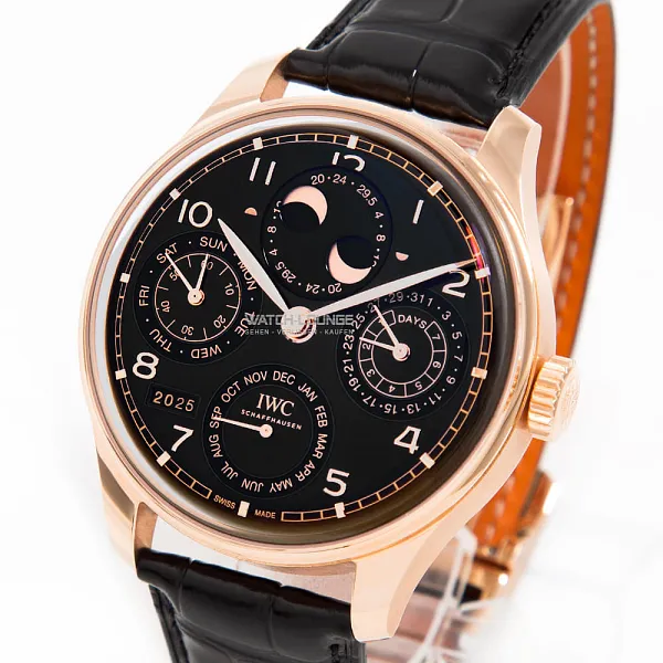 14656_watchlounge_lo_1.jpg
