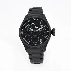 14669_watchlounge_lo.jpg