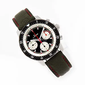 14679_watchlounge_lo.jpg