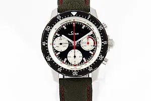 14680_watchlounge_lo.jpg