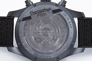 14719_watchlounge_lo.jpg