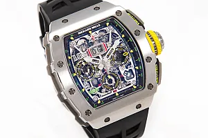 14726_watchlounge_lo.jpg