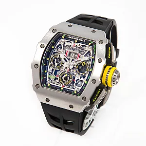 14727_watchlounge_lo.jpg