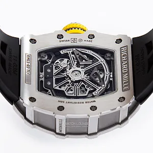 14730_watchlounge_lo.jpg