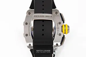 14732_watchlounge_lo.jpg