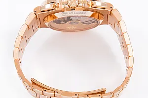 14748_watchlounge_lo.jpg