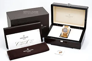 14750_watchlounge_lo.jpg