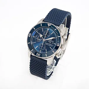 14756_watchlounge_lo.jpg