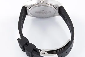 14771_watchlounge_lo.jpg