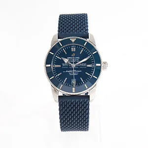 14788_watchlounge_lo.jpg