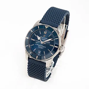 14790_watchlounge_lo.jpg