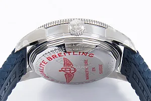 14791_watchlounge_lo.jpg