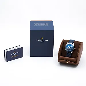14796_watchlounge_lo.jpg