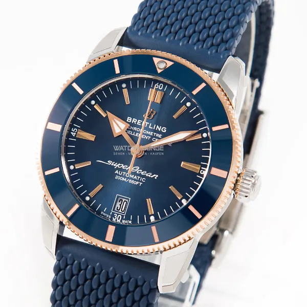 14797_watchlounge_lo_1.jpg