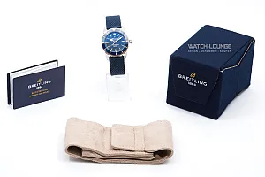 14807_watchlounge_lo.jpg