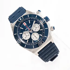 14810_watchlounge_lo.jpg