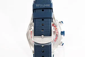 14818_watchlounge_lo.jpg