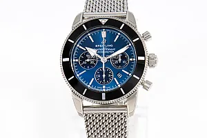 14823_watchlounge_lo.jpg