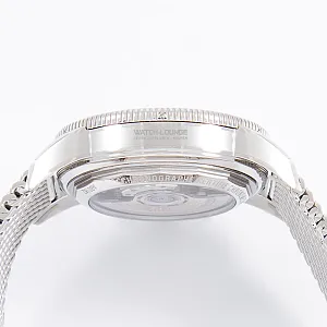14827_watchlounge_lo.jpg