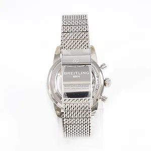 14830_watchlounge_lo.jpg
