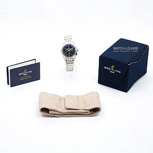 14855_watchlounge_lo.jpg