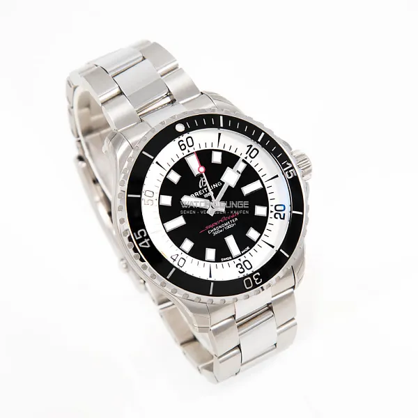 14860_watchlounge_lo_1.jpg