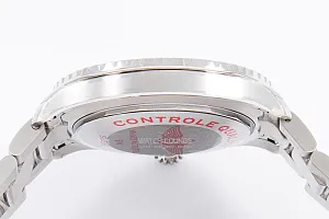 14863_watchlounge_lo.jpg