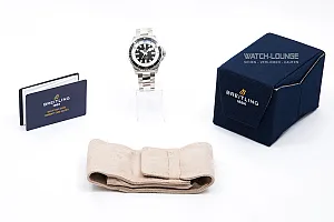 14867_watchlounge_lo.jpg