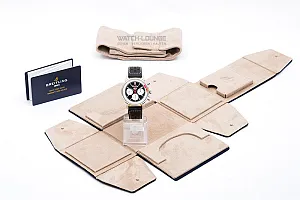 14880_watchlounge_lo_1.jpg
