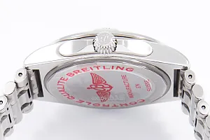 14886_watchlounge_lo.jpg