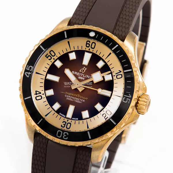 14893_watchlounge_lo_1.jpg
