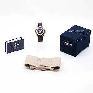 14903_watchlounge_lo.jpg
