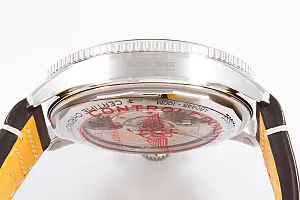 14911_watchlounge_lo.jpg