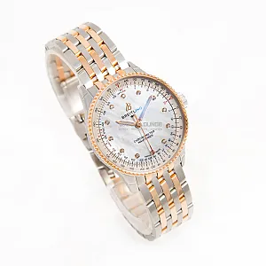 14920_watchlounge_lo.jpg